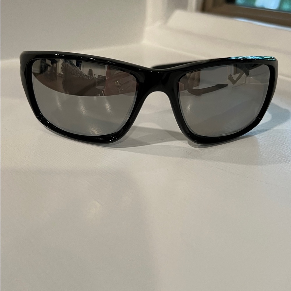 Oakley Canteen Polished Black Mirrored Lens Polarized Sunglasses 009225-08
